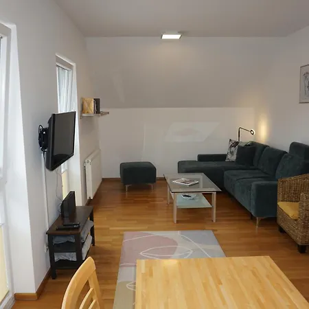 Weingut Baeuerl アパート *