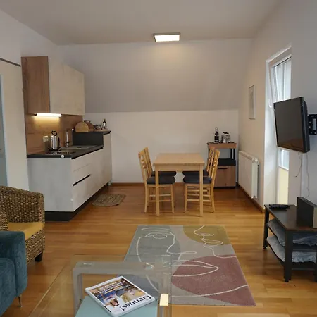 Апартаменты Weingut Baeuerl *