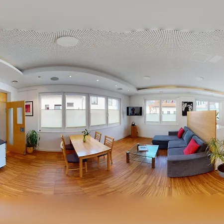 Weingut Baeuerl * デュルンシュタイン