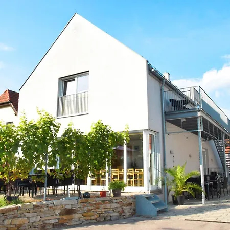 Weingut Baeuerl アパート デュルンシュタイン